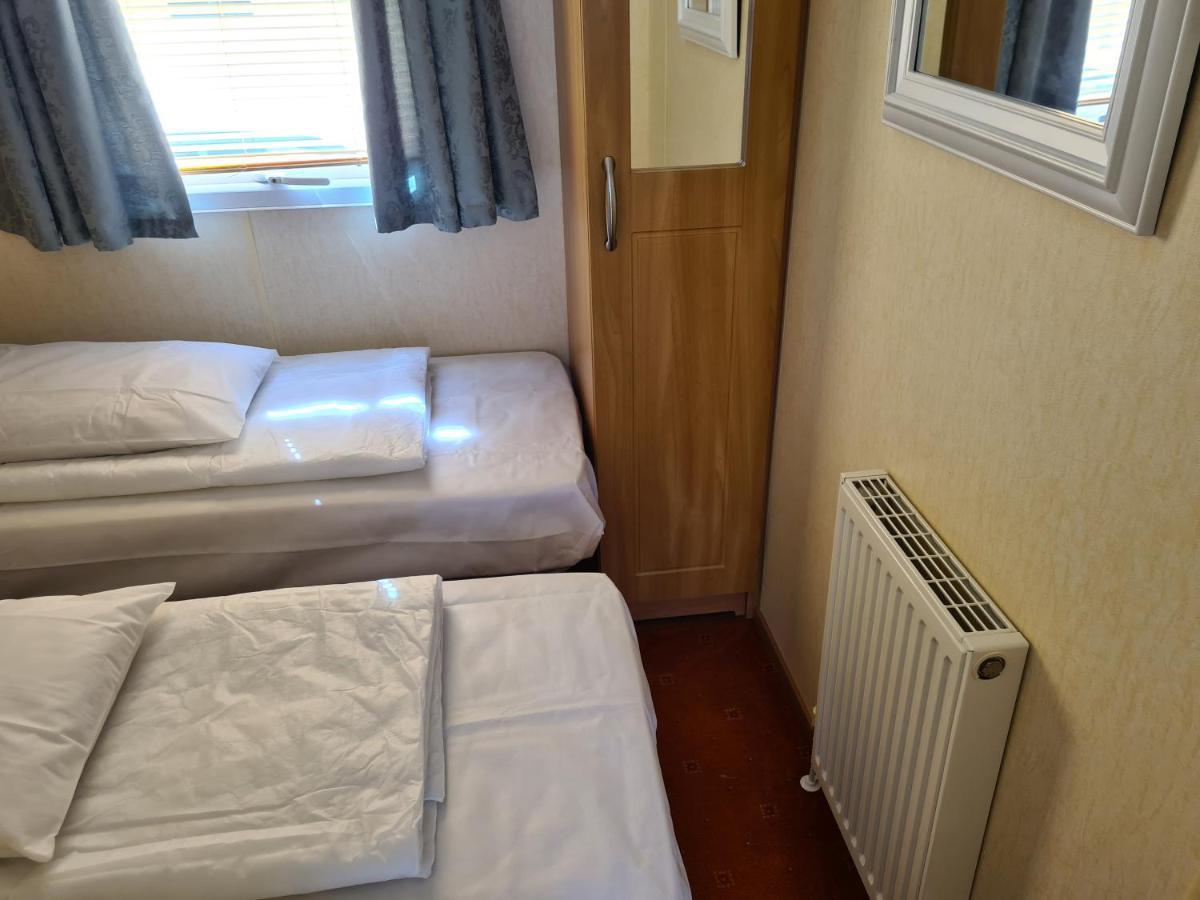 6 Berth Central Heated On Golden Sands Vintage Инголдмелс Екстериор снимка
