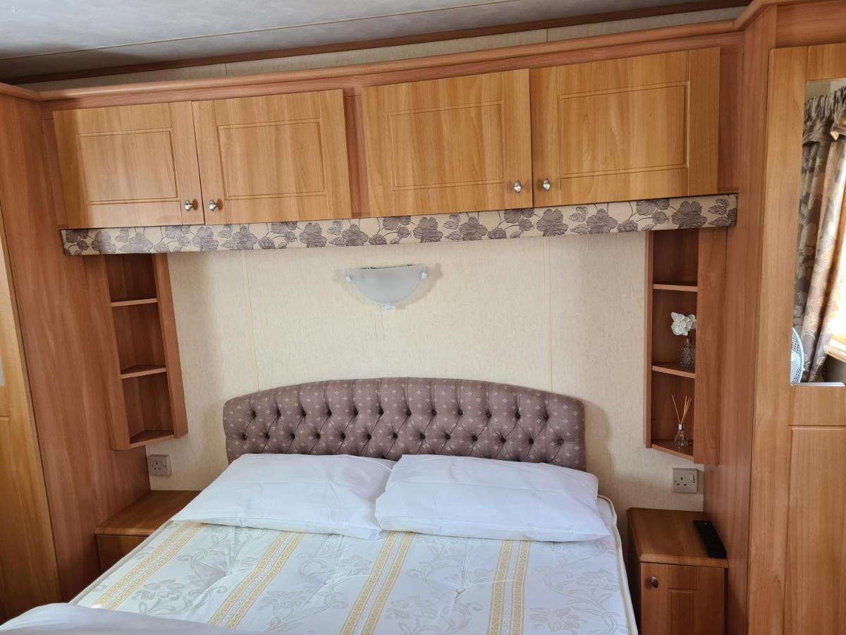 6 Berth Central Heated On Golden Sands Vintage Инголдмелс Екстериор снимка